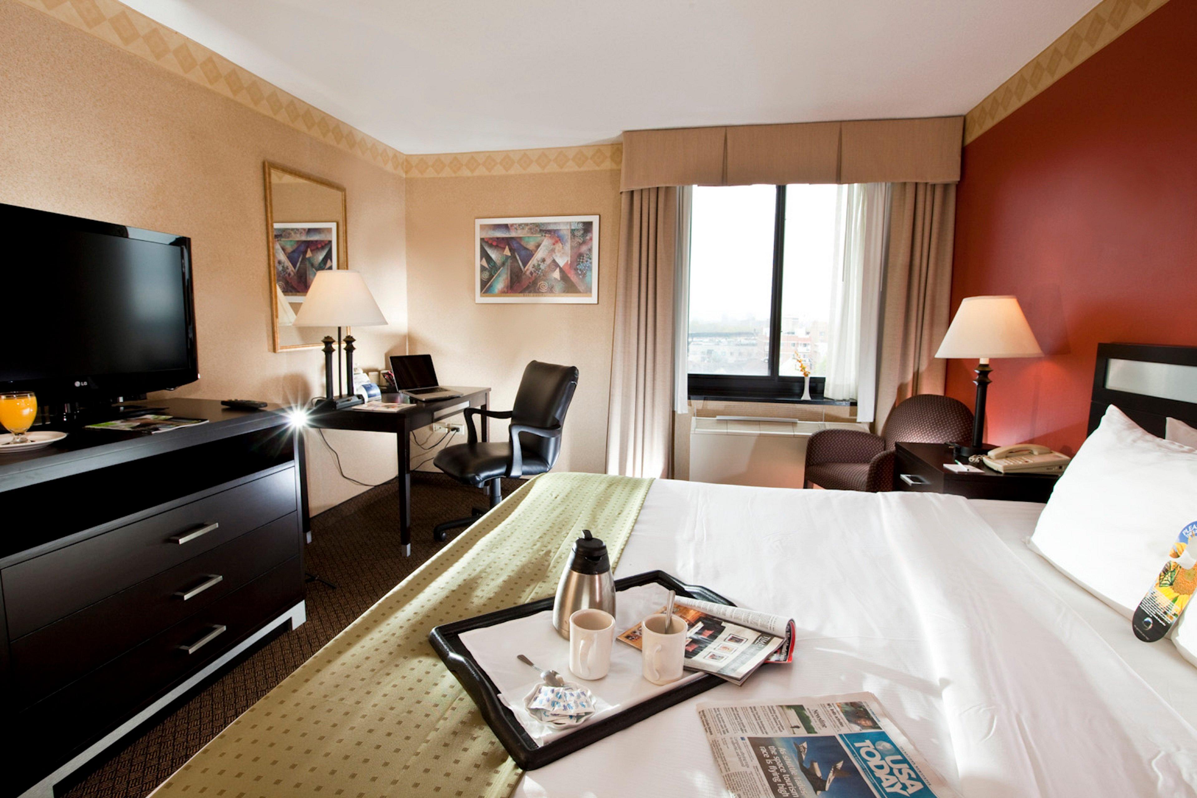 The Laguardia Hotel New York Room photo