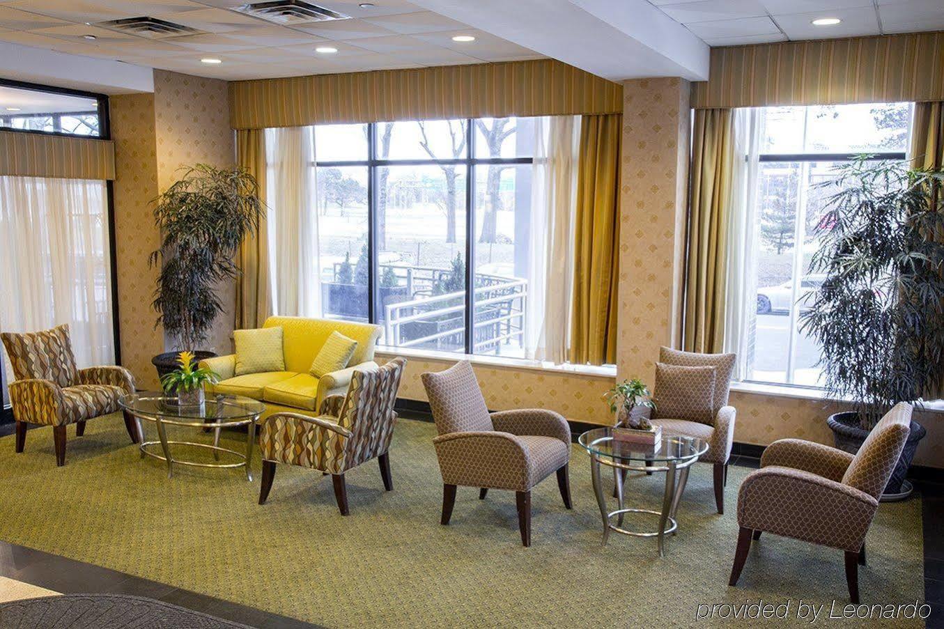 The Laguardia Hotel New York Exterior photo